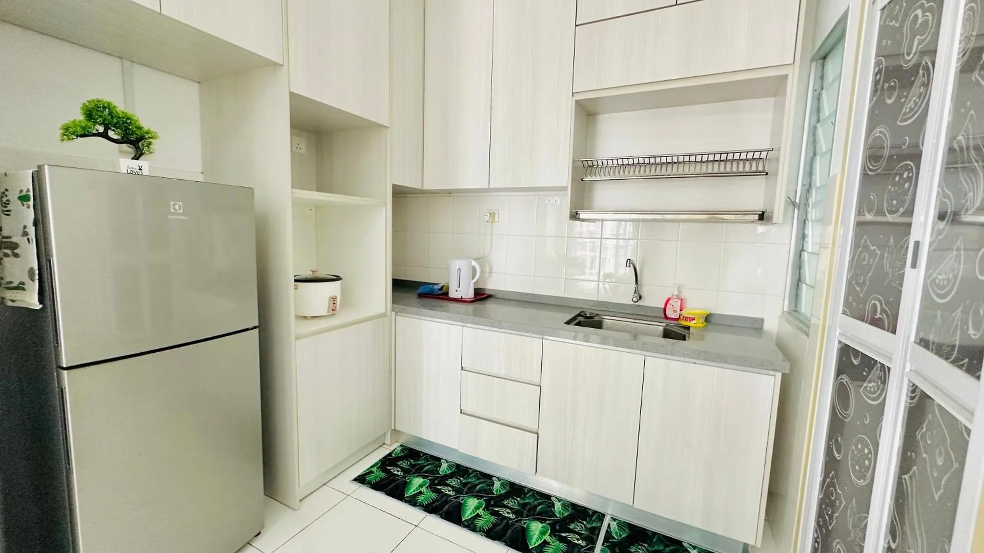 Setia Alam Islamic Homestay Shah Alam Apartment