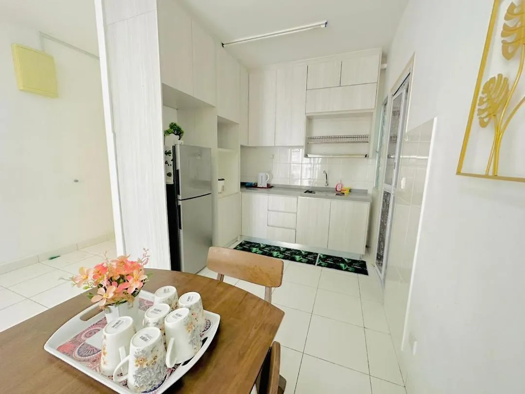 Setia Alam Islamic Homestay Shah Alam Apartment