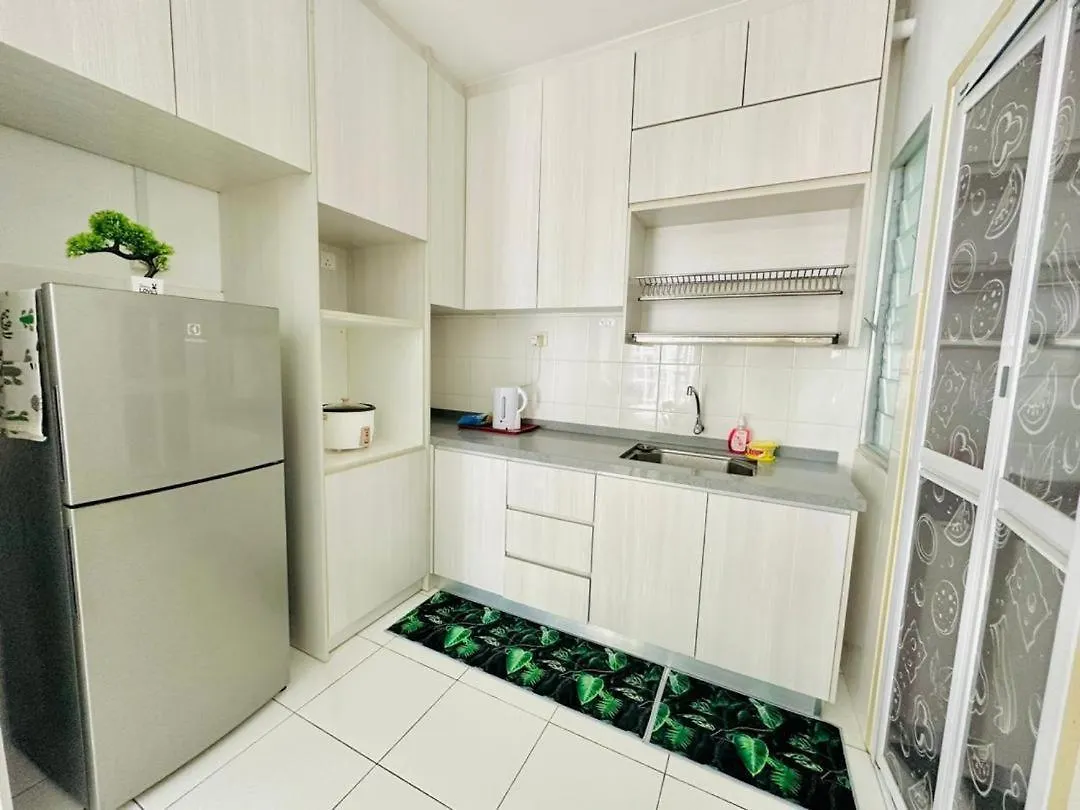 Setia Alam Islamic Homestay Shah Alam 0*,  Malaysia